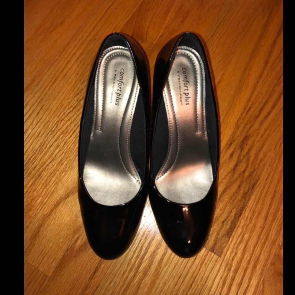 Black Classic Heels